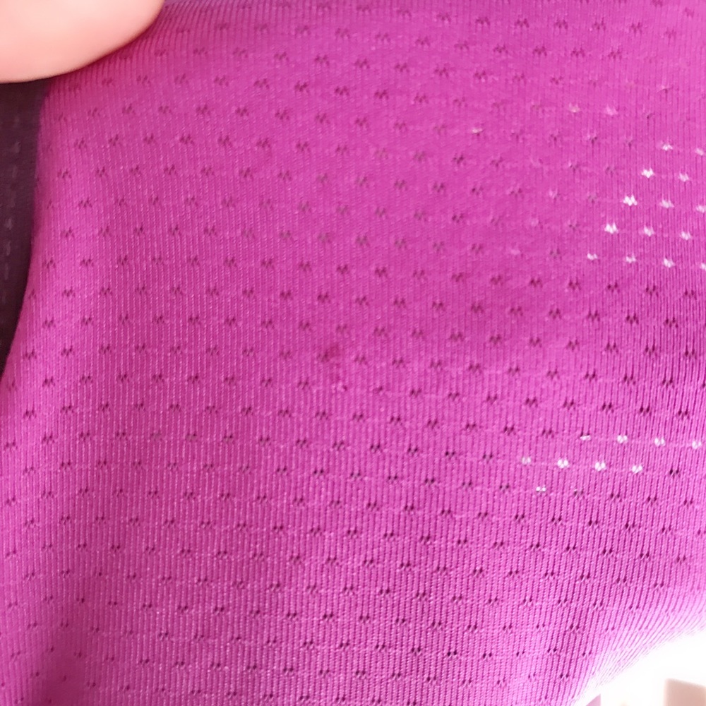 💪 Fabletics Leon Racerback Tank Top - Dark Plum - Picture 8 of 8